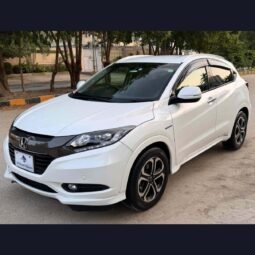 
										2015 HONDA VEZEL Z PACKAGE HYBRID full									