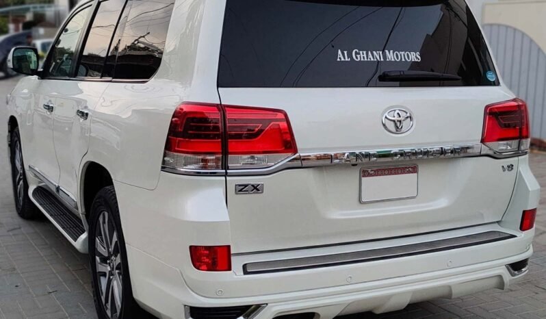 
								2018 TOYOTA LAND CRUISER ZX V8 full									