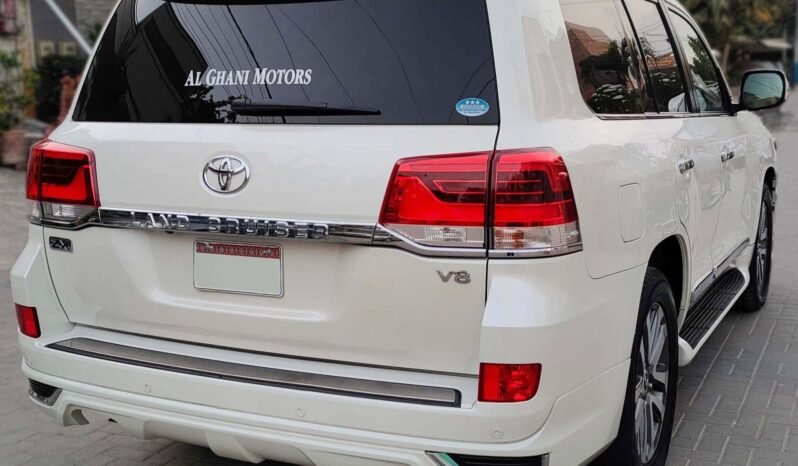 
								2018 TOYOTA LAND CRUISER ZX V8 full									