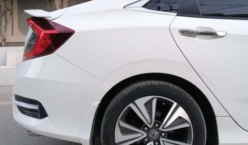 
								2021 HONDA CIVIC TURBO 1.5 (RS) i-VTEC full									