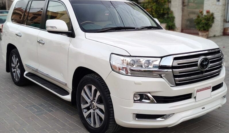 
								2018 TOYOTA LAND CRUISER ZX V8 full									