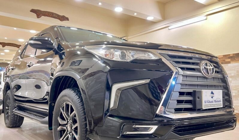 
								2020 TOYOTA FORTUNER G 2.7 PETROL full									