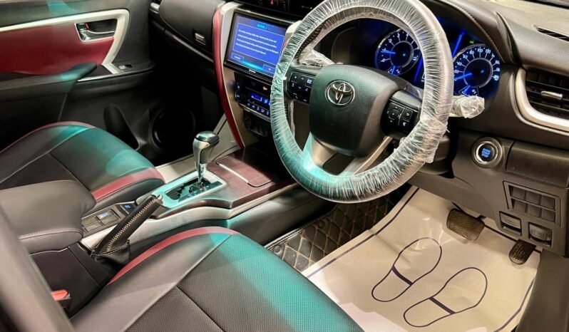 
								2020 TOYOTA FORTUNER G 2.7 PETROL full									