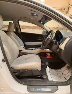 
										2014 HONDA VEZEL HYBRID Z full									