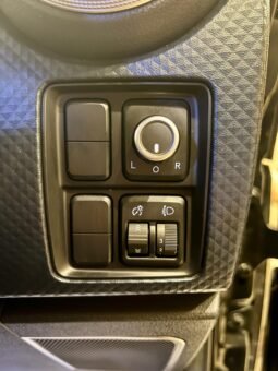 
										SAZGAR BAIC BJ40 2.0L TURBO full									