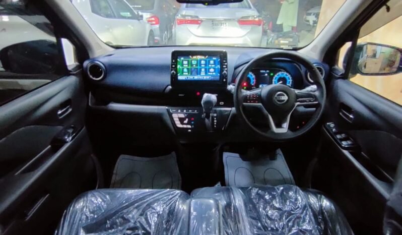 
								2021 NISSAN DAYZ HIGHWAY STAR S-HYBRID full									