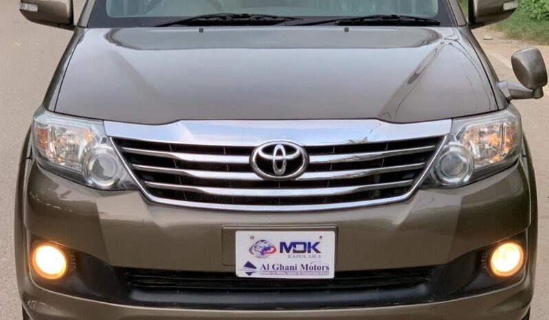 
								2014 TOYOTA FORTUNER V 2.7 PETROL – 4X4 full									