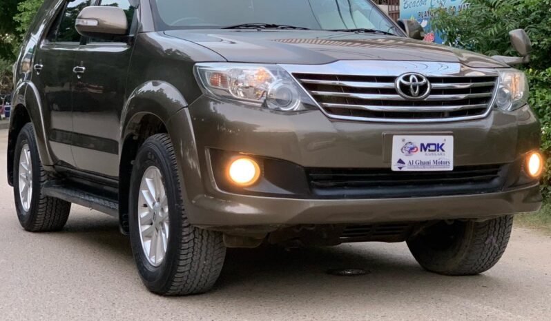 
								2014 TOYOTA FORTUNER V 2.7 PETROL – 4X4 full									