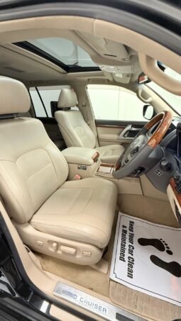 
										2014 TOYOTA LAND CRUIZER ZX full									