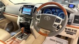 
										2014 TOYOTA LAND CRUIZER ZX full									