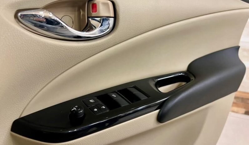 
								TOYOTA YARIS 1.5 ATIV CVT-I full									