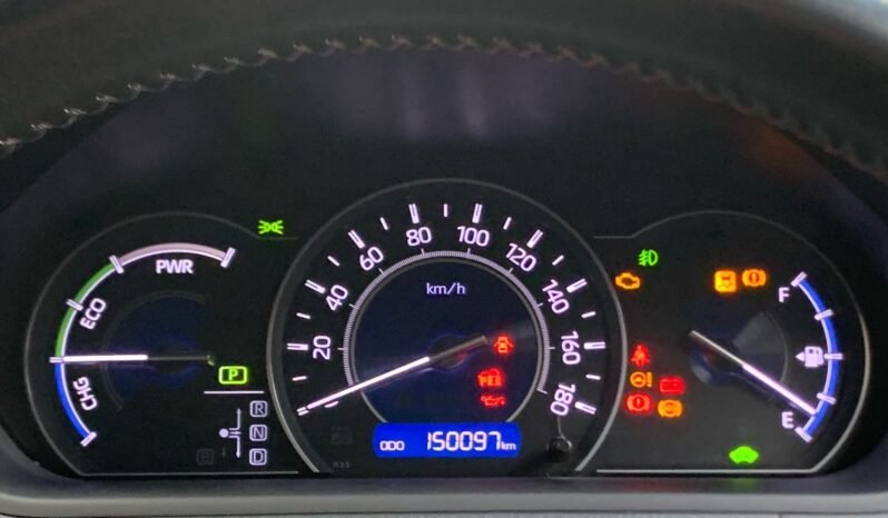 
								TOYOTA VOXY 1.8 HYBRID full									