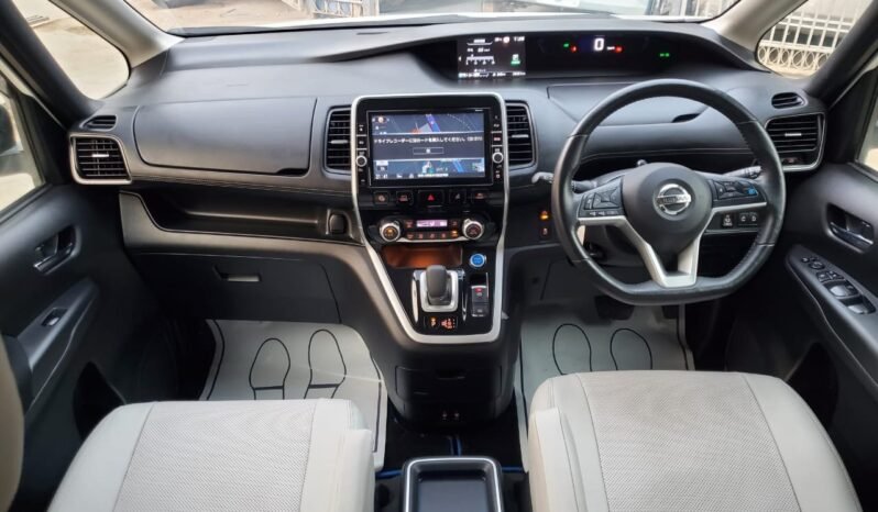 
								2019 NISSAN SERENA HIGHWAY STAR full									