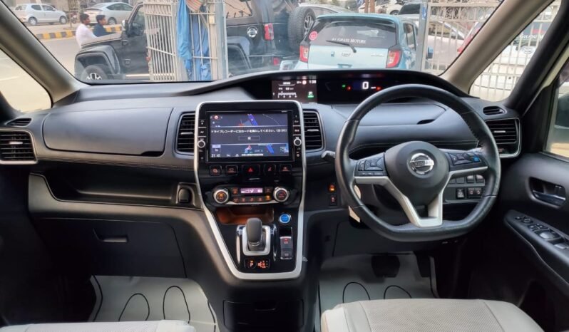 
								2019 NISSAN SERENA HIGHWAY STAR full									
