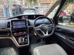 
										2019 NISSAN SERENA HIGHWAY STAR full									