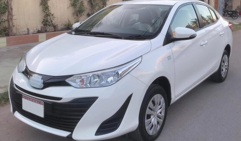 
								2022 TOYOTA YARIS GLI 1.3 CVT-i full									