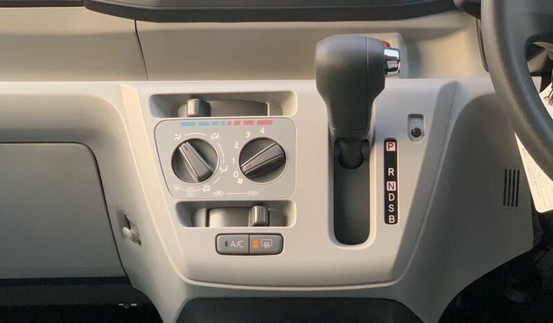 
								2022 DAIHATSU MIRA XSA III full									