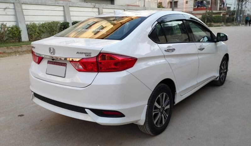 
								HONDA CITY 1.5 ASPIRE CVT full									