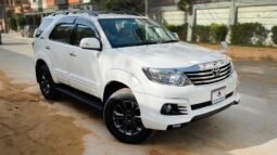 2016 TOYOTA FORTUNER V 2.7 PETROL