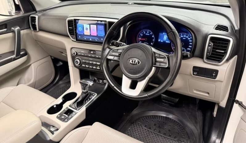 
								2021 KIA SPORTAGE AWD full									