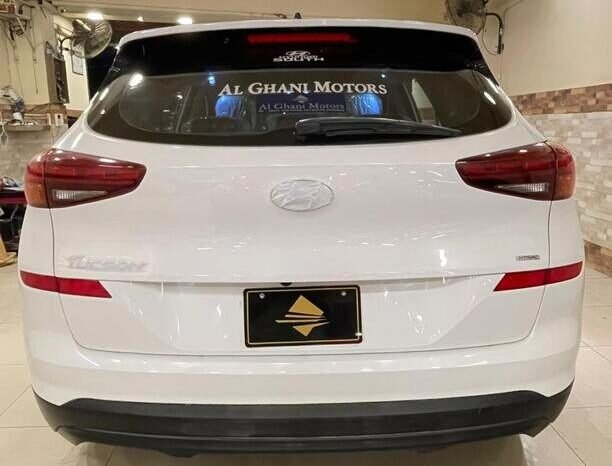 
								2021 HYUNDAI TUCSON 2.0 AWD full									