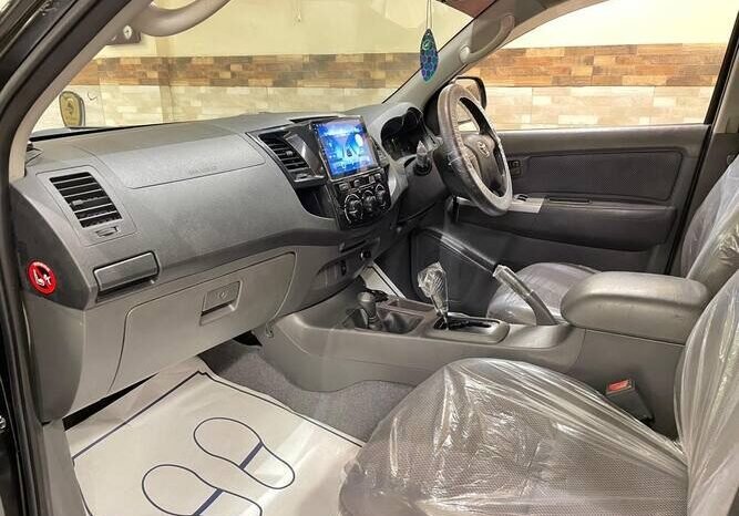 
								2012 TOYOTA HILUX VIGO (V) CHAMP D-4D full									