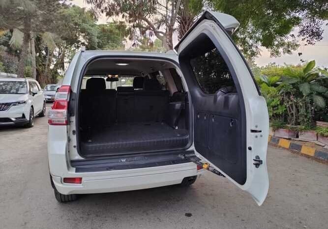 
								2014 TOYOTA PRADO TZ 4.0 PETROL full									