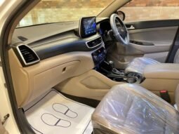 
										2021 HYUNDAI TUCSON 2.0 AWD full									