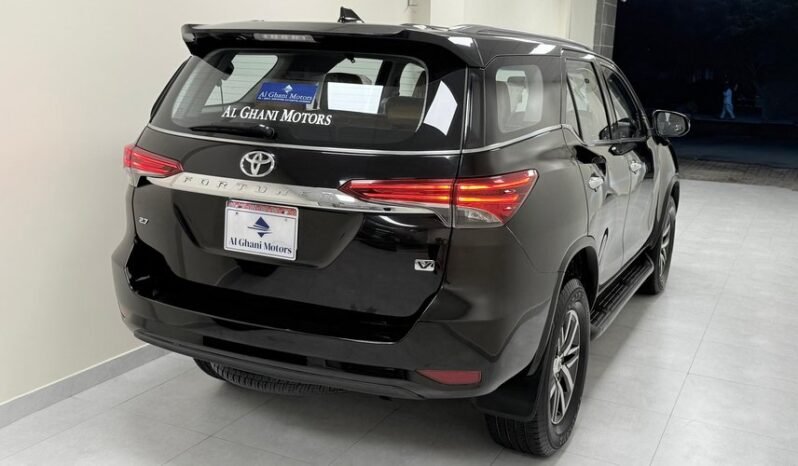 
								2019 TOYOTA FORTUNER V 2.7 PETROL full									