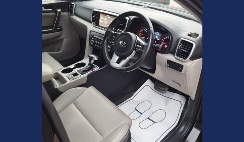 
								2021 KIA SPORTAGE AWD full									