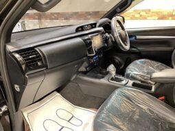 
										2023 TOYOTA REVO GR-S 2.8 full									