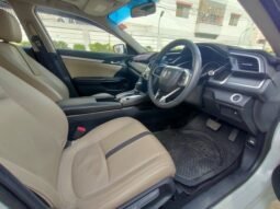 
										2020 HONDA CIVIC ORIEL 1.8 UG full									