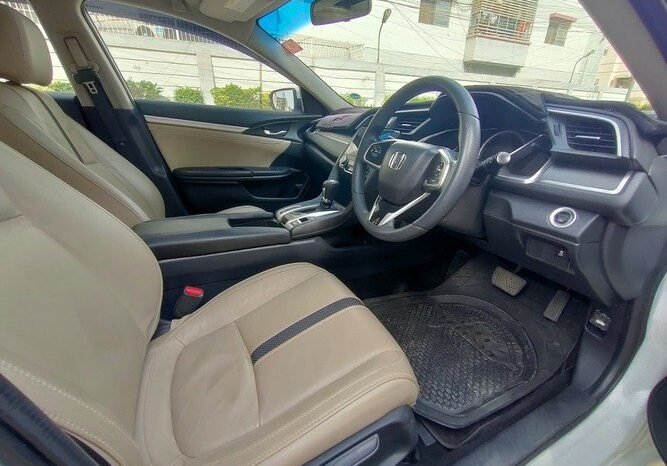 
								2020 HONDA CIVIC ORIEL 1.8 UG full									