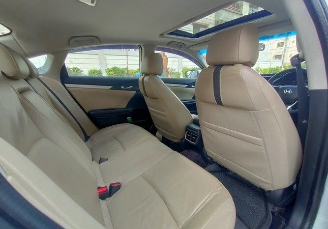 
								2020 HONDA CIVIC ORIEL 1.8 UG full									