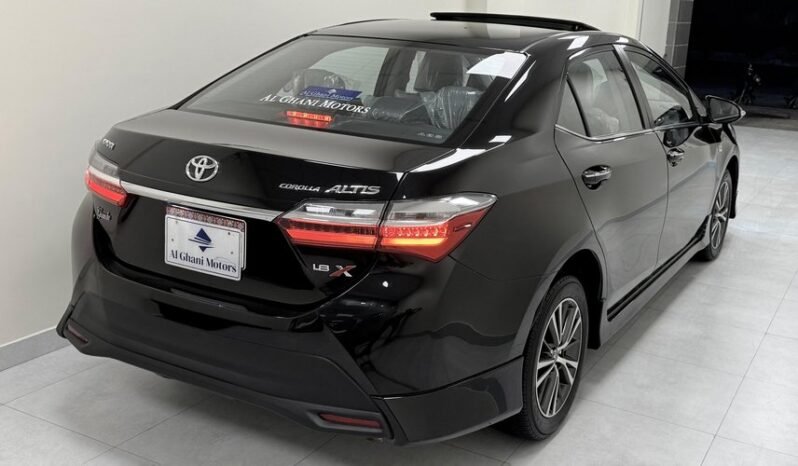 
								2022 TOYOTA COROLLA ALTIS GRANDE 1.8 (X) full									