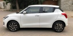 
										2022 SUZUKI SWIFT GLX CVT full									