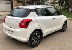 
										2022 SUZUKI SWIFT GLX CVT full									